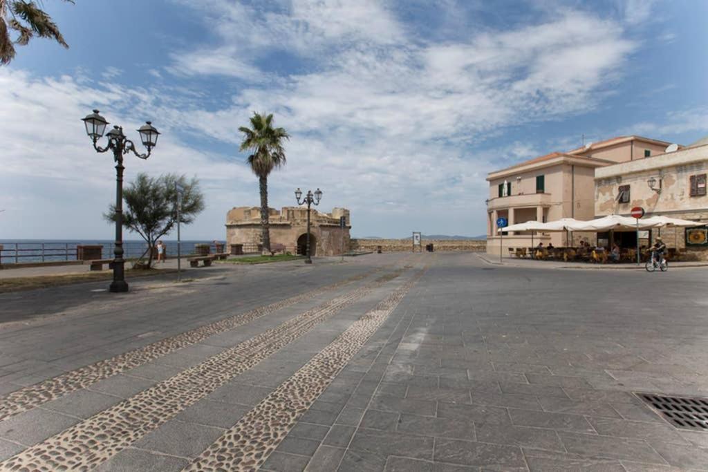 Alghero Bastioni Colombo Sea View Buitenkant foto